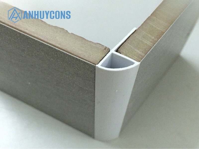 Nẹp ốp góc tường là gì? Công dụng, phân loại và cách chọn đúng