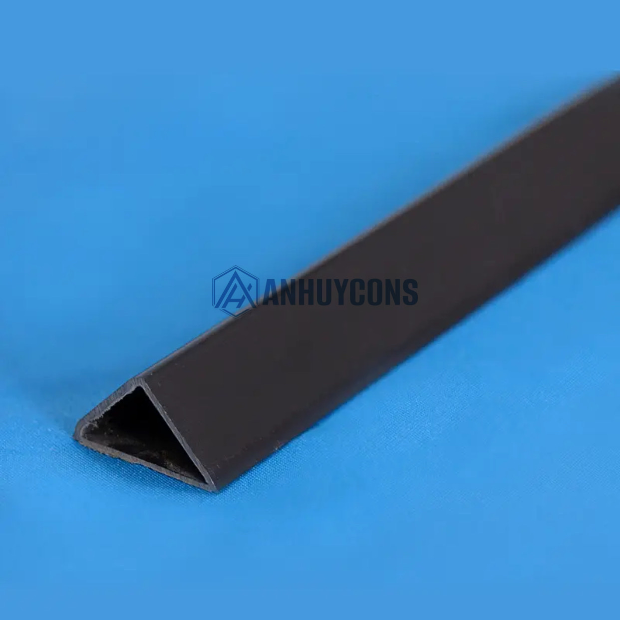Mục đích của nẹp vát góc PVC cho ván khuôn bê tông: Tìm hiểu chi tiết liên kết