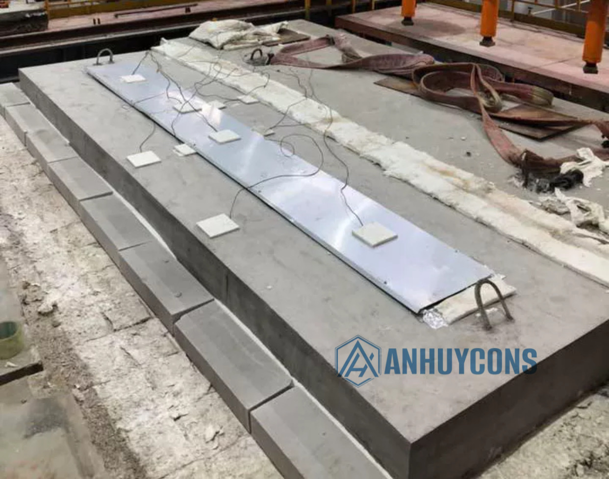 Thử nghiệm cháy 3 giờ cho tấm chắn lửa của nắp khe co giãn