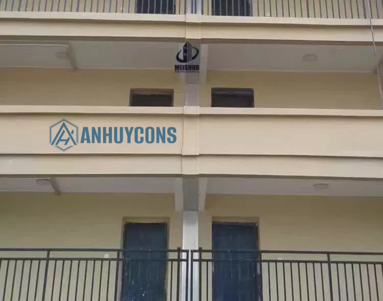 Anodizing so với sơn phủ bột: Phương pháp nào tốt hơn để xử lý bề mặt nhôm che khe co giãn?